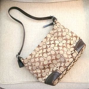 Coach Signature Shoulder Bag